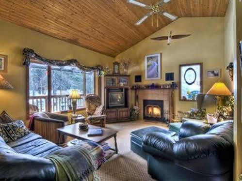 Golden Dreams B&B Whistler Kültér fotó
